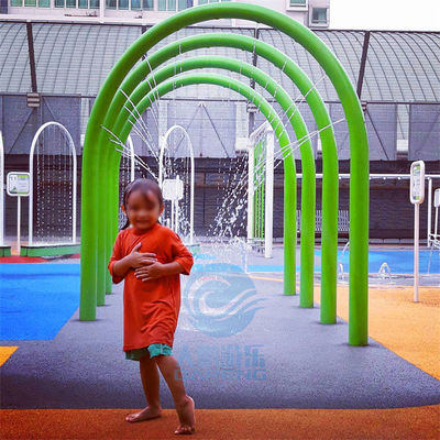 o aço galvanizado mergulhado quente dos arcos da água da altura de 3.0m para crianças pulveriza o parque
