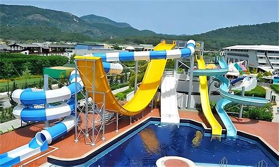 ODM Desporto ao ar livre Parque aquático Parque de diversões Equipamento de playground Deslizamento espiral