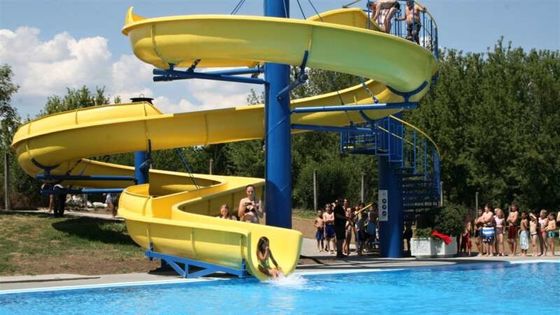 Bom preço. OEM Crianças Amusement Parque aquático Equipamento Piscina aquática Kid Slides on-line