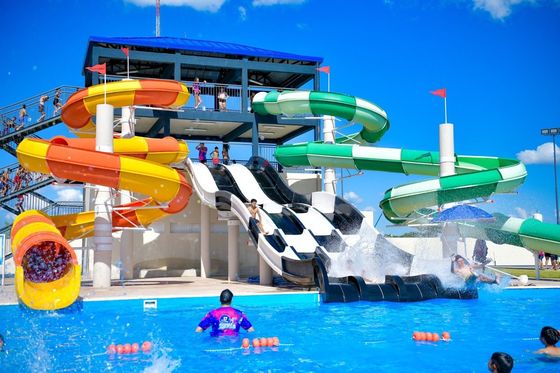 Bom preço. Deslizamento de fibra de vidro para piscina comercial on-line
