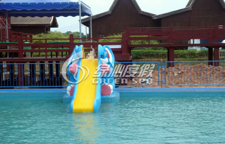 Elephant Fiberglass Swimming Pool Water Slide Aqua Play Equipment