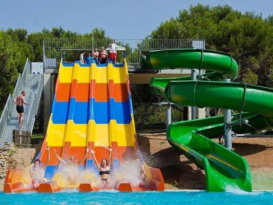 Corrediça personalizada corrediça da piscina do parque da água para adultos e crianças