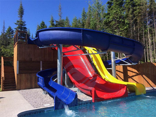 A água da piscina do hotel desliza a altura de Aqua Park Equipment 4.5m da fibra de vidro