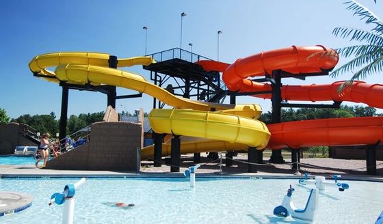 Parque de Jogos Aquáticos Equipamento de Jogos Piscina de Área Livre de Fibra de Vidro
