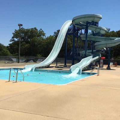 Bom preço. Equipamento para adultos piscina parque aquático infantil natação equipamento de fibra de vidro para deslizamento criança ao ar livre on-line