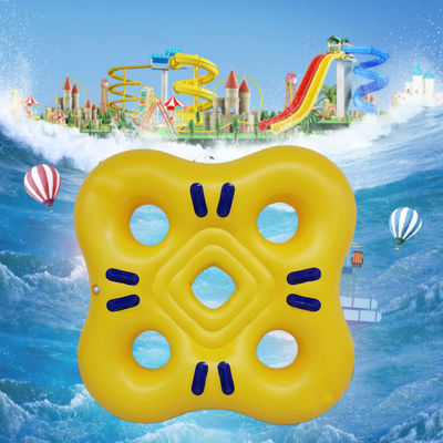 Anel de piscina inflável Flutuante Kayak Parque aquático temático Big Horn Equipamento de escorrega