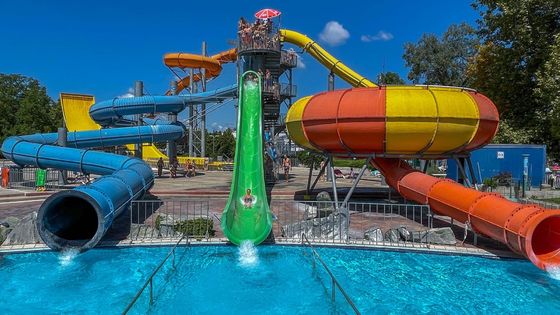 Parque aquático ao ar livre Slide de água de fibra de vidro para crianças 1 pessoa