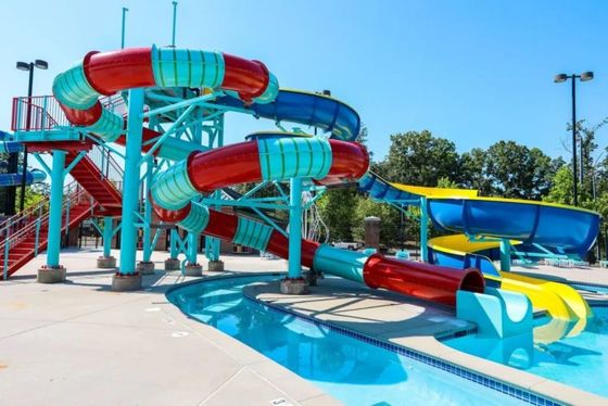 Instalações do parque aquático de diversões Tubos de piscina subterrânea Grande escorrega de água