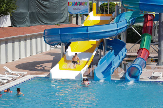 OEM Outdoor Multi Fiberglass Slide Set para Parque de diversões aquático Playground