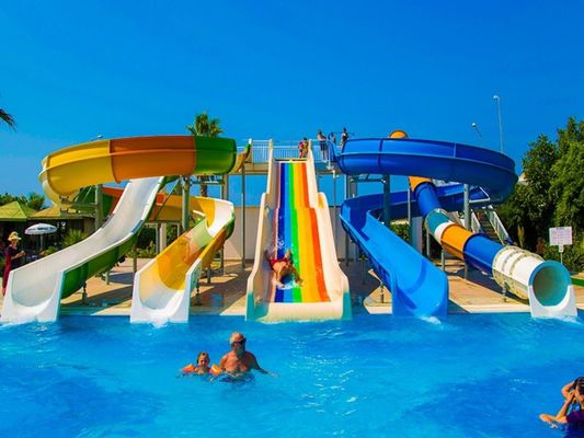 Parque aquático ao ar livre Parque de diversões aquáticas de fibra de vidro para venda