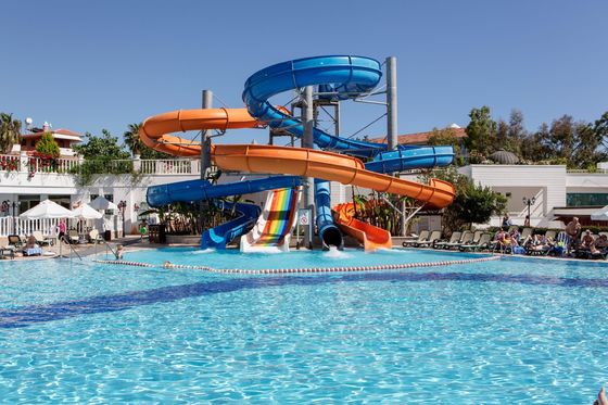 Bom preço. Parque aquático de diversões crianças brincar passeios nadar escorrega de água de fibra de vidro on-line