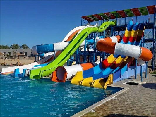 1 Pessoas jogam em parques aquáticos Slide Games Equipamento de Slide de Água de Fibra de Vidro