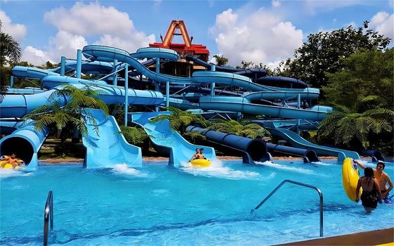 Parque aquático ao ar livre piscina de fibra de vidro escorrega 5m de altura