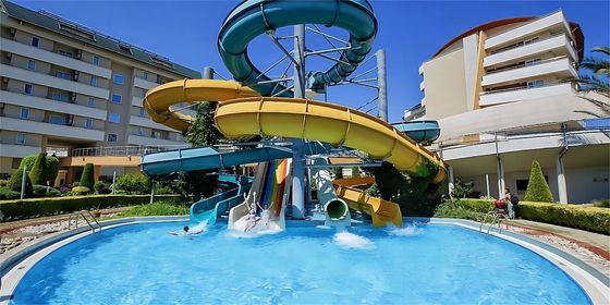 Parque aquático ao ar livre equipar piscina tubo de fibra de vidro escorregas de água