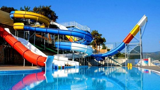 Commercial Children Water Fun Amusement Park com Fiberglass Water Slide Set