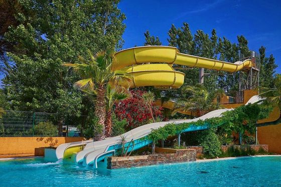 ODM Parque aquático Piscina Verão Jogos aquáticos Equipamento de jogo Slide espiral