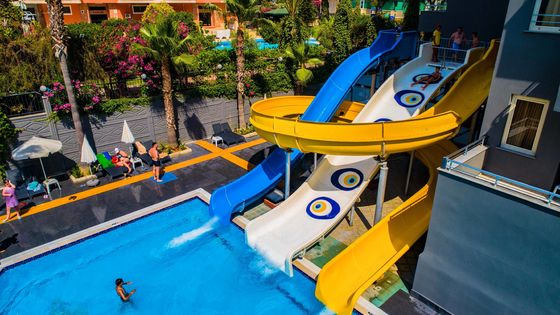 Parque de diversões Natação Jogos aquáticos Parque de diversões Piscina Jogos aquáticos Slide Para crianças Piscina