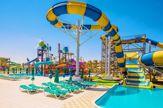 ODM Parque temático aquático Parque de jogos Equipamento item Fibra de vidro Slide espiral