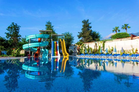 5-12 M largura piscina jogos parque aquático escorrega para adultos 18,5Kw Potência