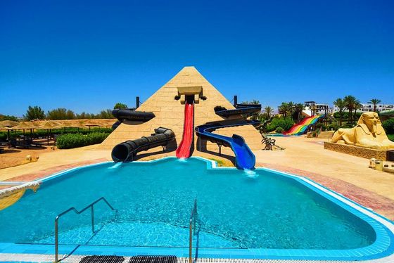 Mini Parque aquático ao ar livre Equipamento de Jogos aquáticos Jogos urbanos Fibra de vidro Slide aquático para crianças