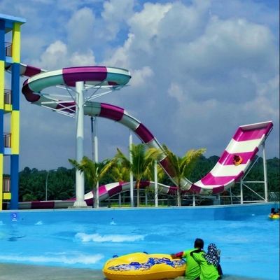 Piscina comercial ao ar livre Slide de água de fibra de vidro para crianças