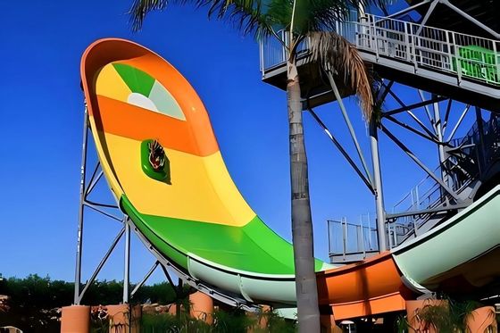Largo parque aquático ao ar livre Piscina de água de fibra de vidro