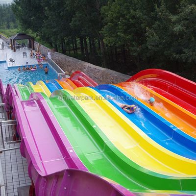 Bom preço. Commercial Large Water Park Equipment Lake Water Slide With Hot Dipped Galvanized Steel Structures And Roofs on-line