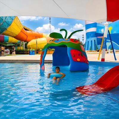 Parque Aquático Tema Maçã Splash Pad Design de Local para Piscina Infantil em Fibra de Vidro para Venda