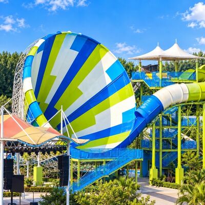 qualidade Giant Tornado Water Slide Fibra de vidro 6-8mmThickness Funnel Custom Color Thrill Ride para parques aquáticos Fábrica