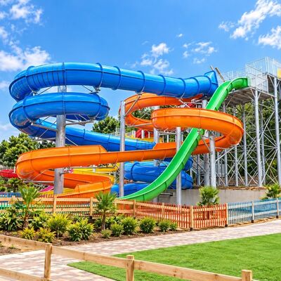 qualidade Deslizamento aquático Combinação de fibra de vidro Aberto fechado Multi Ride Para uso em parques aquáticos Resort Hotel Fábrica
