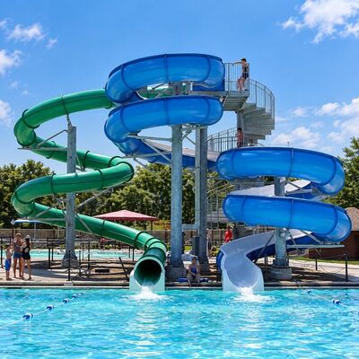 qualidade Slides de piscina de fibra de vidro espirais ao ar livre para piscina do parque aquático com ROHS Fábrica