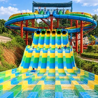 Bom preço. Escorregador aquático de polvo com plataforma alta e múltiplas pistas de fibra de vidro para parques aquáticos com corrida online